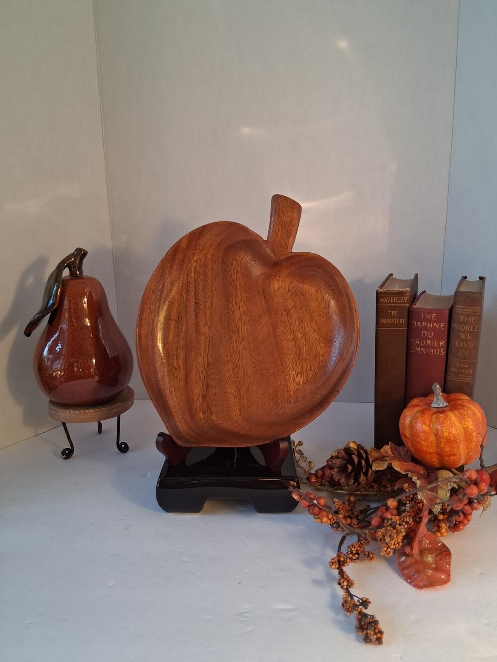 VTG MCM Fijian Acacia (Monkeypod) Wood Leaf Bowl/Tray;Kiln Dried EUC Pristine 9"